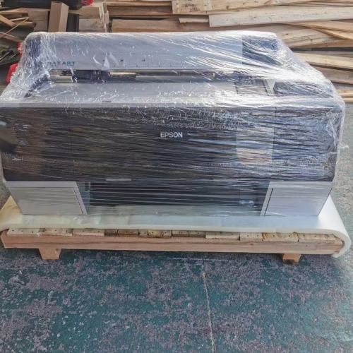 菲林打印機發(fā)往溫州打包現(xiàn)場