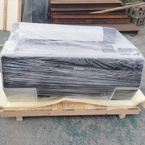 兩臺菲林打印機同時打包發(fā)貨，遠程安裝