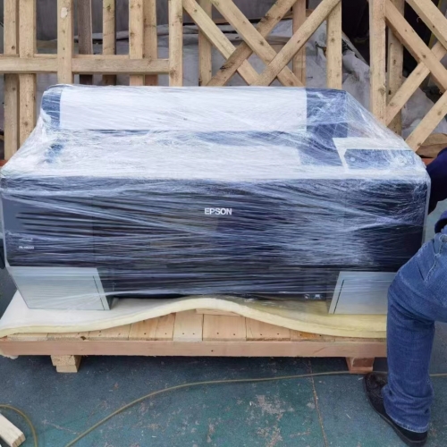 全透明防水菲林打印機打包發(fā)貨，遠程安裝